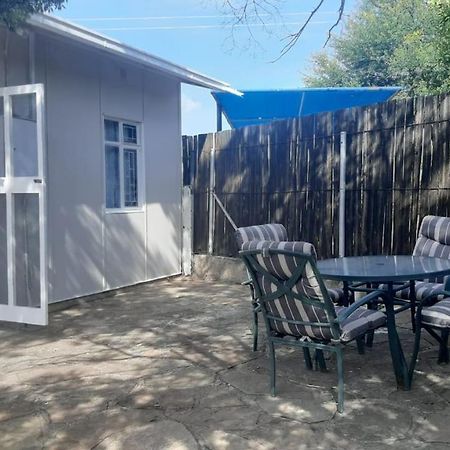 Alhoa Halfway Stop Villa Гарипдам Екстериор снимка