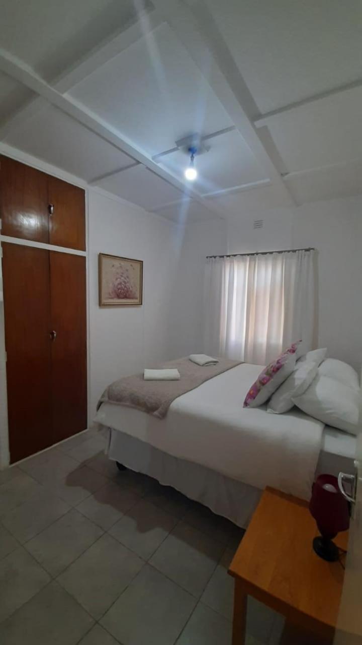 Alhoa Halfway Stop Villa Гарипдам Екстериор снимка